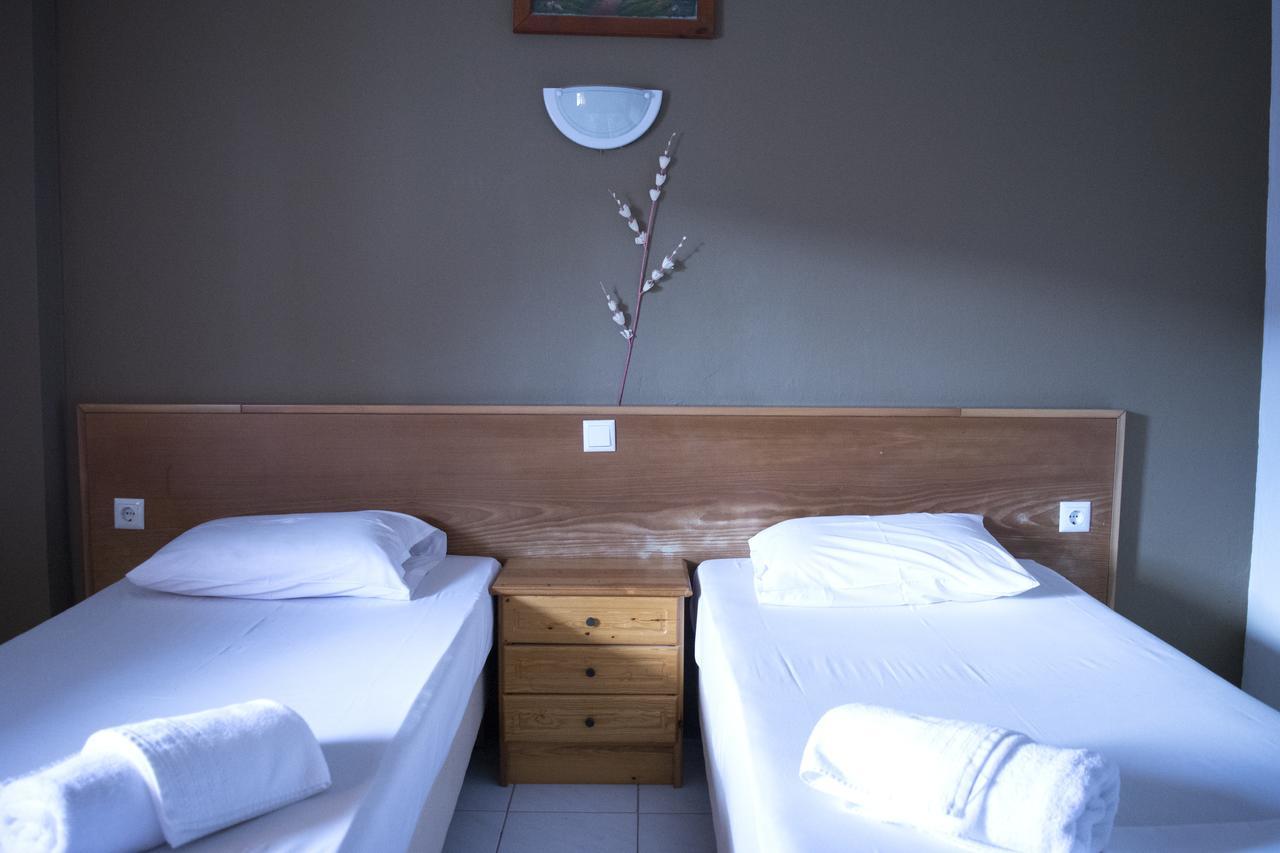 Hotel Paralia Неа-Карвали Экстерьер фото