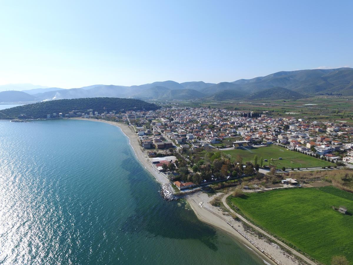 Hotel Paralia Неа-Карвали Экстерьер фото